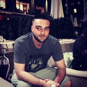 Meet your Posher, Marc